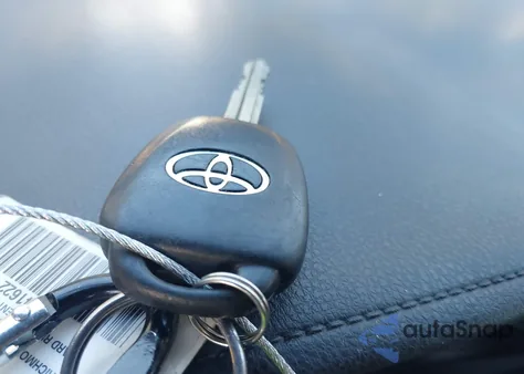 2016 Toyota Corolla Le из США, поврежденный, VIN 5YFBURHE2GP540208